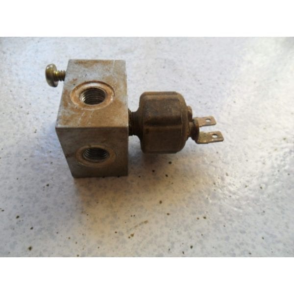 REPARTIDOR INTERRUPTOR DE FRENO SPORTSMAN 800 2005 Ref. 6052