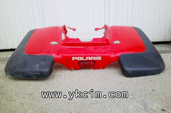 Recambios Polaris Sportsman 500. Plastico trasero rojo ref. P70