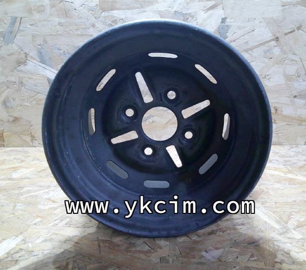 Recambios Kodiak 400. Llanta trasera 12x7.5