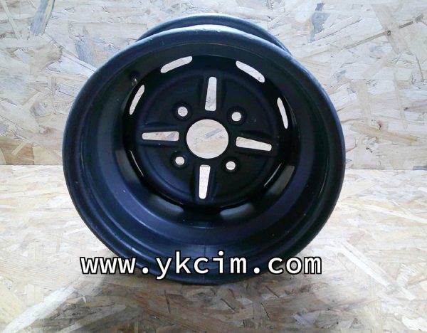 Recambios Kodiak 400. Llanta trasera 12x7.5